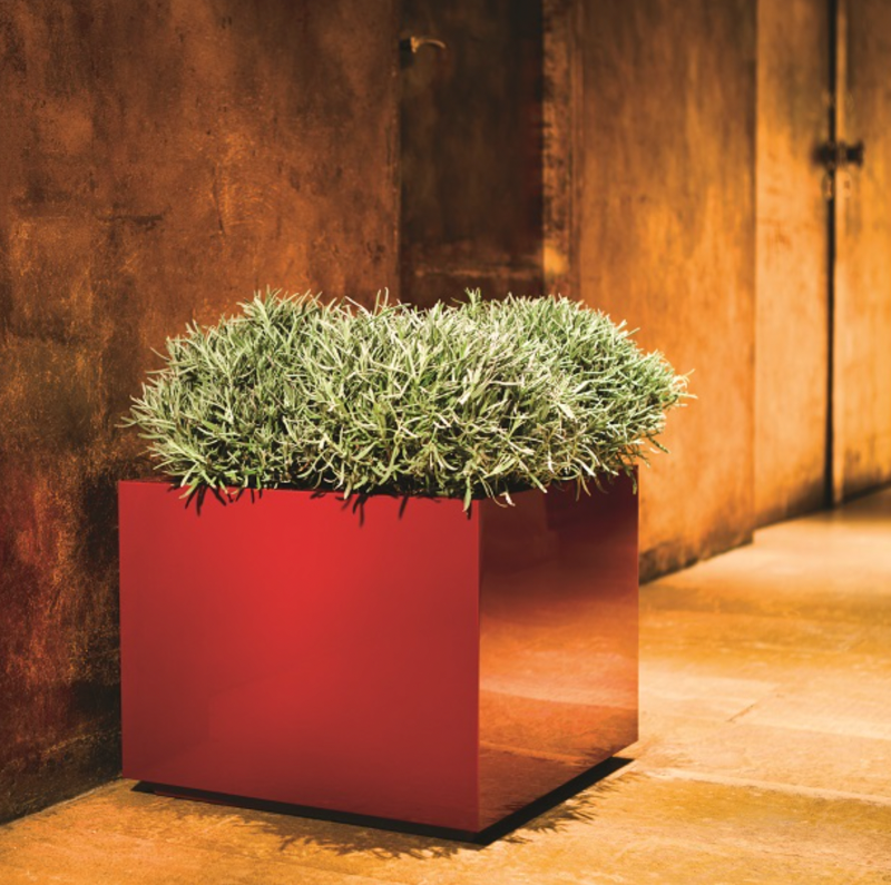 pot-fleurs-metal-laque