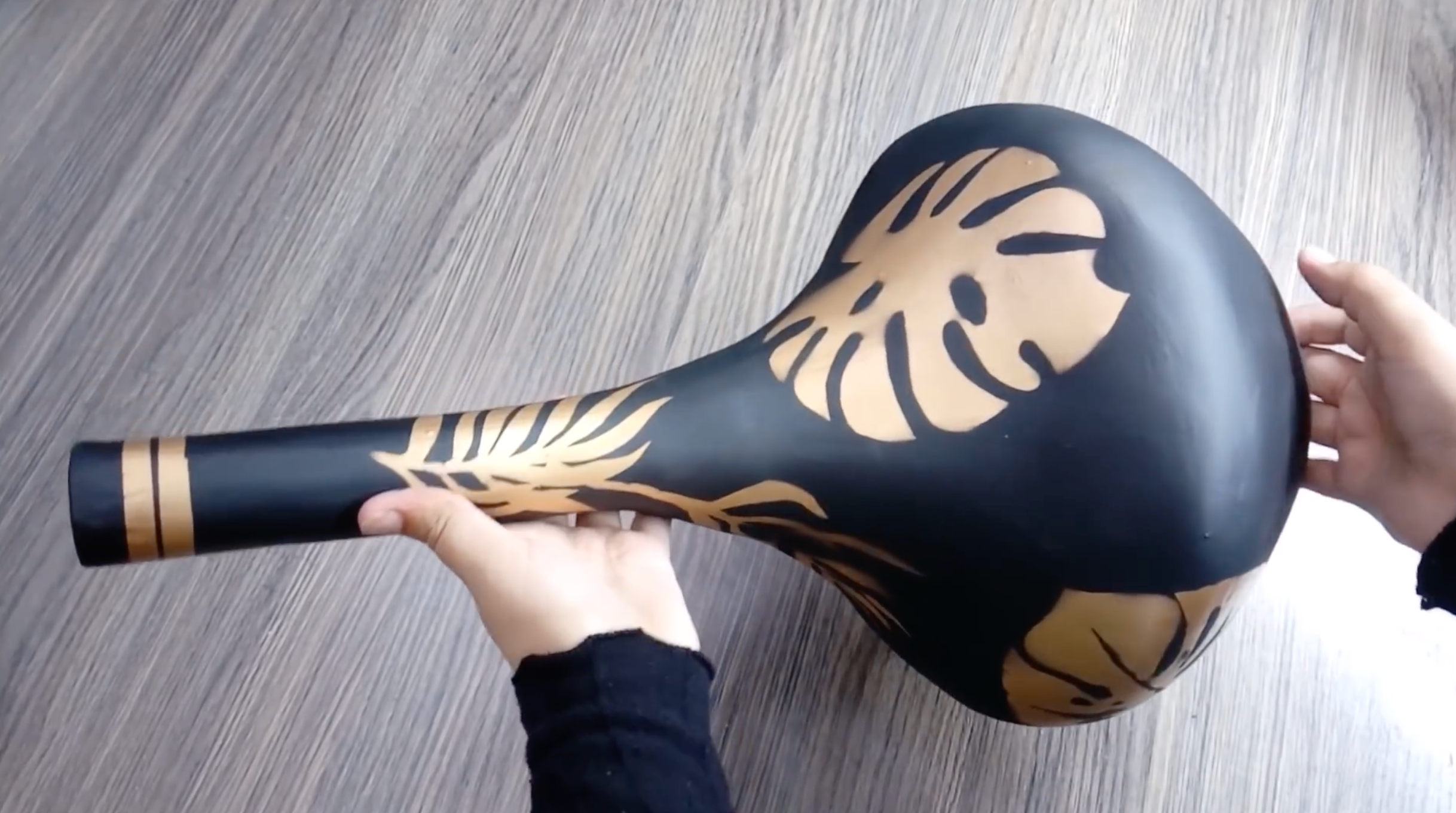 Comment Fabriquer un Vase en Carton ?