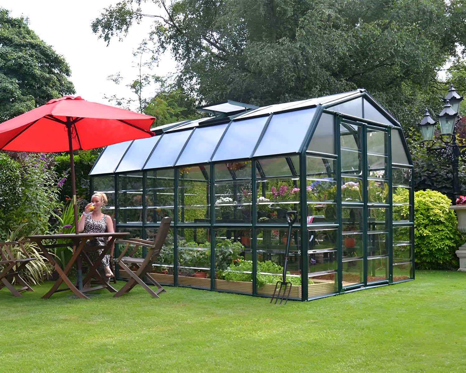 Que mettre et faire pousser dans une serre se jardin ? 