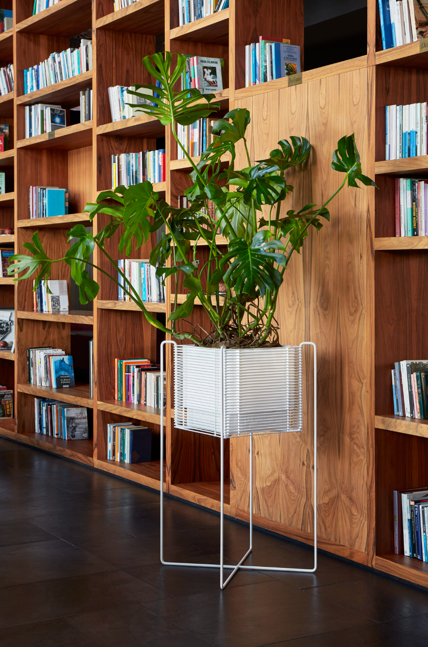 bac-fleurs-pied-interieur