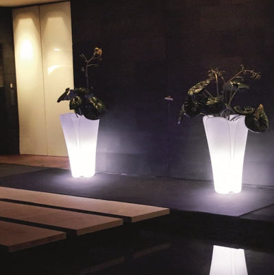 gros cache pot lumineux