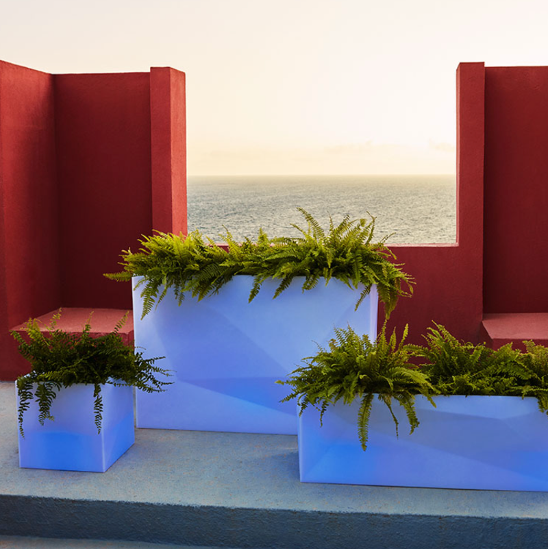 jardiniere design led