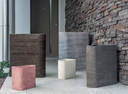 jardiniere-haute-terre-cuite